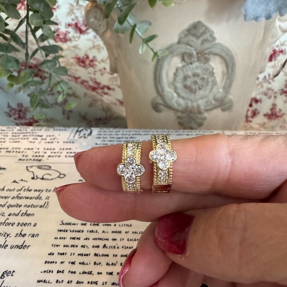 Jewelry - Stainless Steel Gold Crystal Clover Hoop Huggies Earrings - Women Jewelry